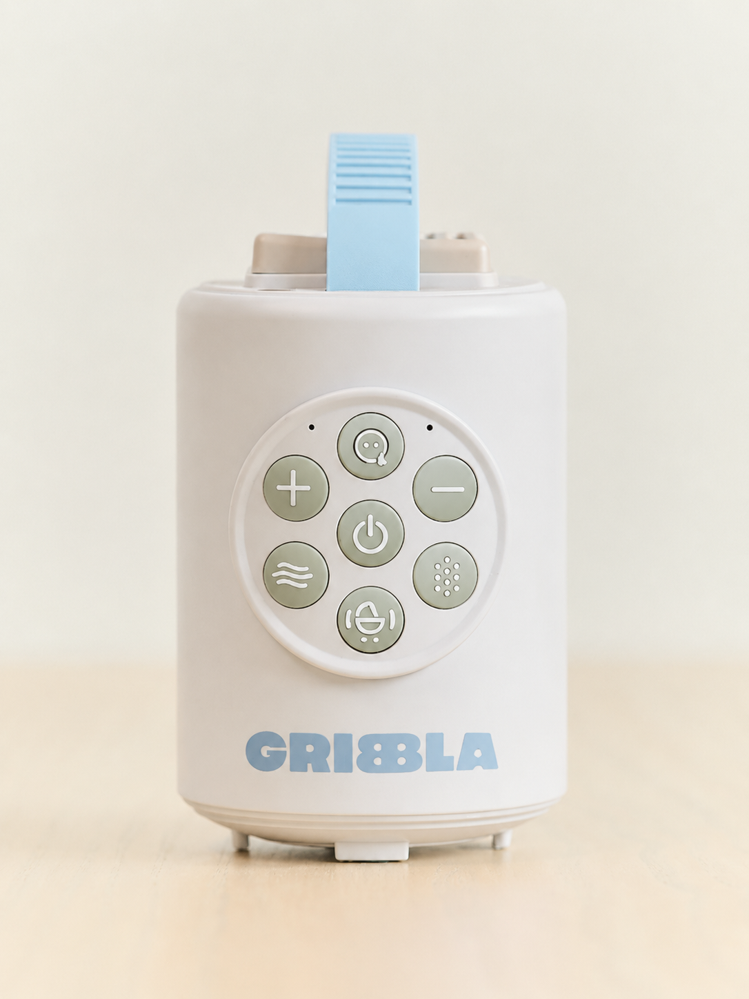 Gribbla portable baby soother - front